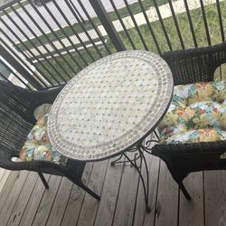 Outdoor Table And Chairs Set