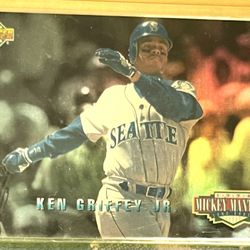 1994 Upper Deck Ken Griffey MM10,1994 Fleer Team Leaders Ken Griffey 12-28