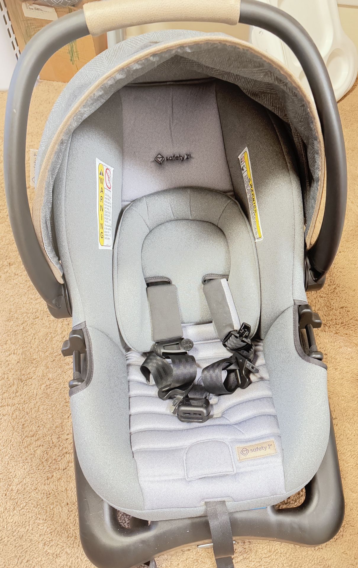 Baby car seat