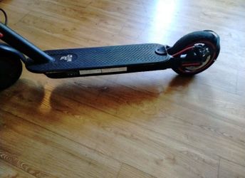 Electric scooter