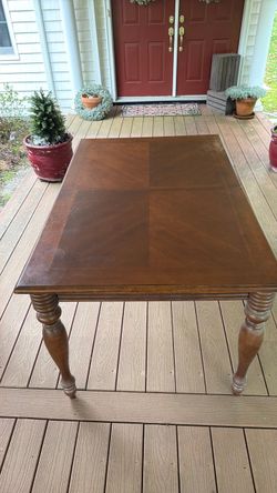 Brown Dining Room Table with Leaf