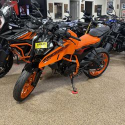 2024 KTM DUKE 390