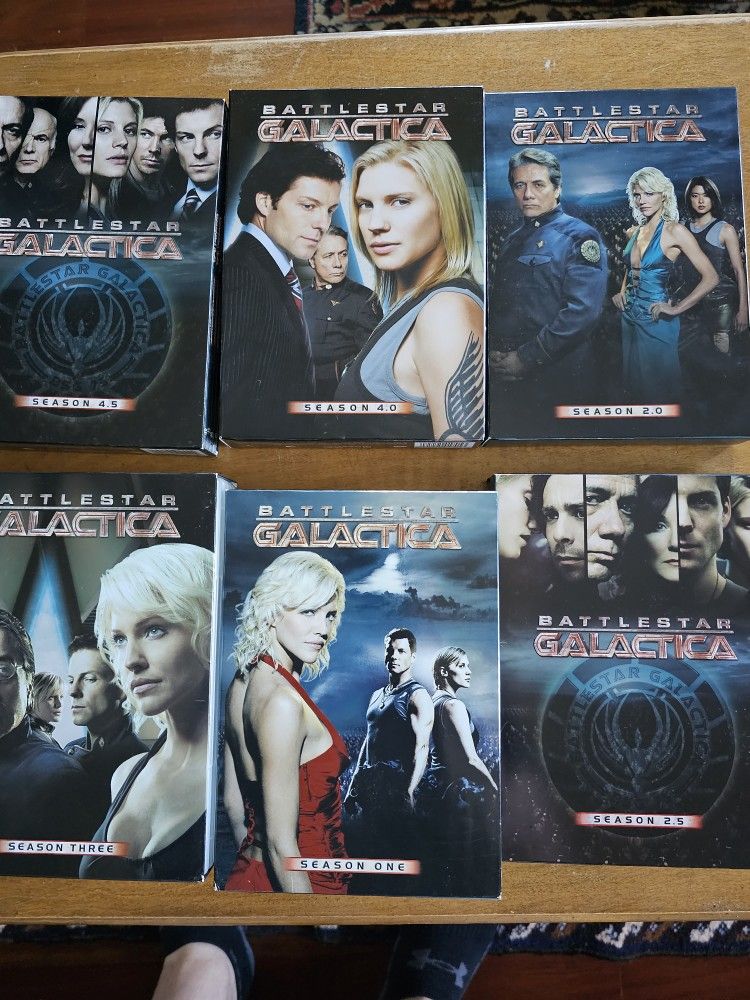 Battlestar Galactica Complete Series 1-4 DVD