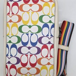 Coach Sullivan Pack In Rainbow Signature Canvas CJ581 Never Worn