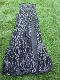 Black Sequin Formal Evening Gown size XL
