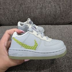 Nike Shoes Size #6c Us 