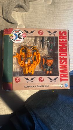 Transformers Collaborative Naruto Shippuden, Kurama & Gamakichi Action Figures