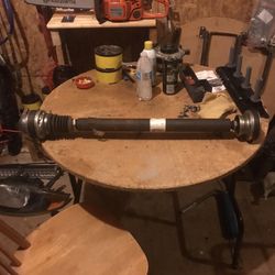 Four Wheel Drive Shaft 02 Jeep Liberty Sport