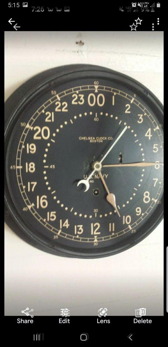 1943 Navy Porthole Clock