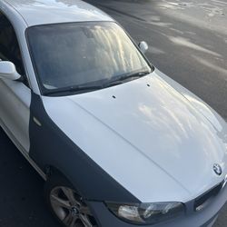 BMW 128i 