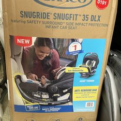 Graco Snugride Snugfit 35 DLX Car Seat