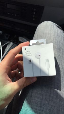 Apple EarPods