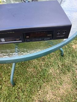Pioneer CD player