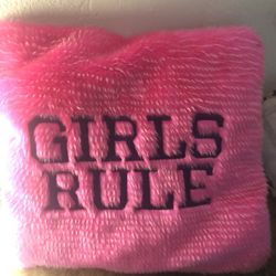 HOT PINK PILLOW 