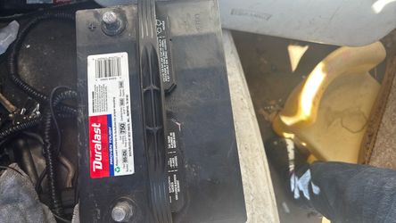 Duralast car battery