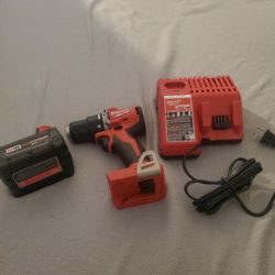 Milwaukee M18 Red Lithium XC 4.0 Drill