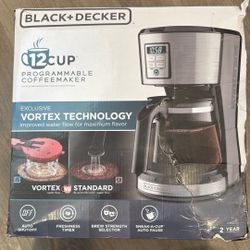 Black & Decker 12 Cup Coffee Maker