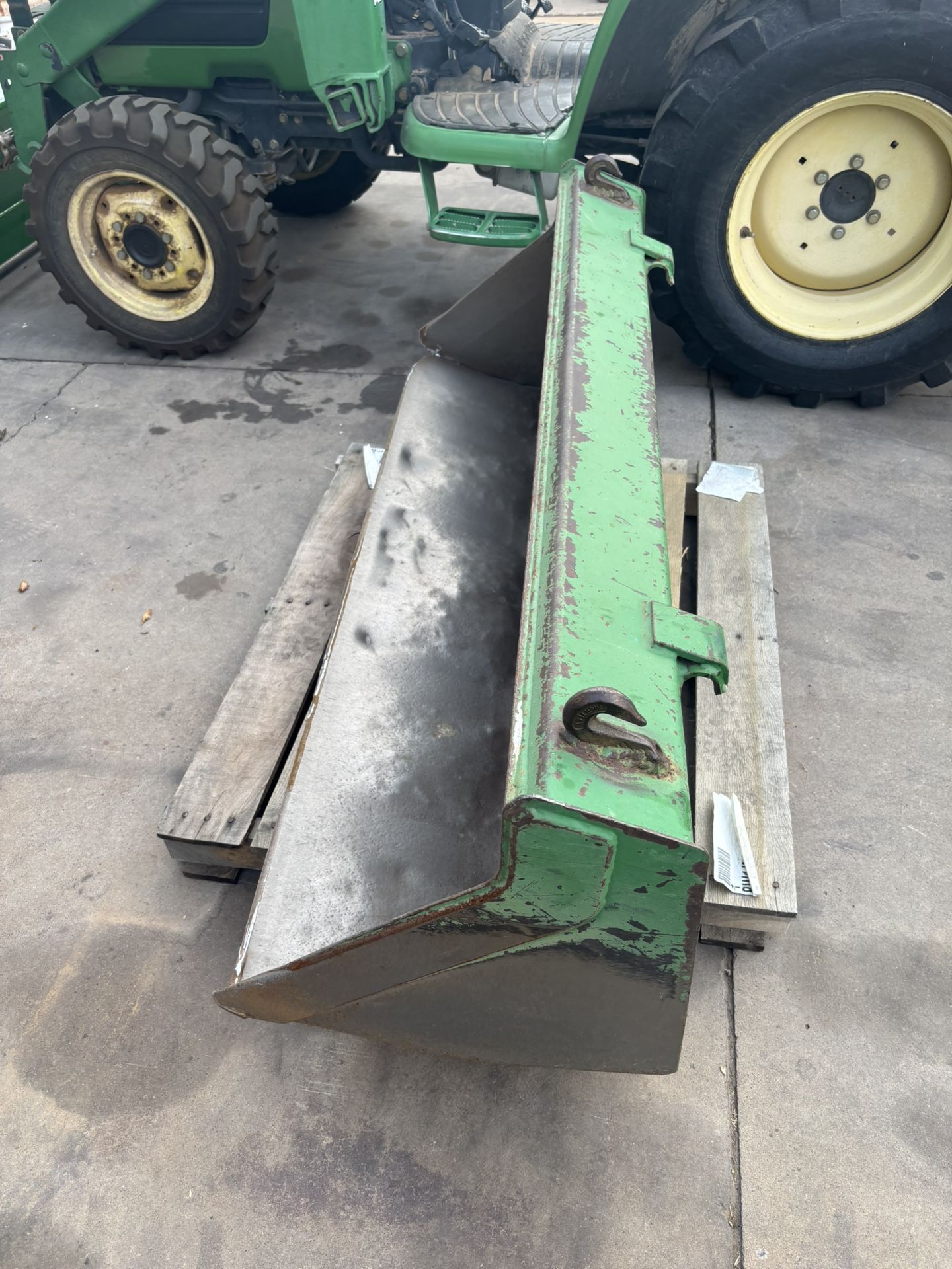 Loader Bucket-John Deere 430