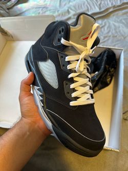 Jordan 5 Black Metallic Reimagined Size 11.5