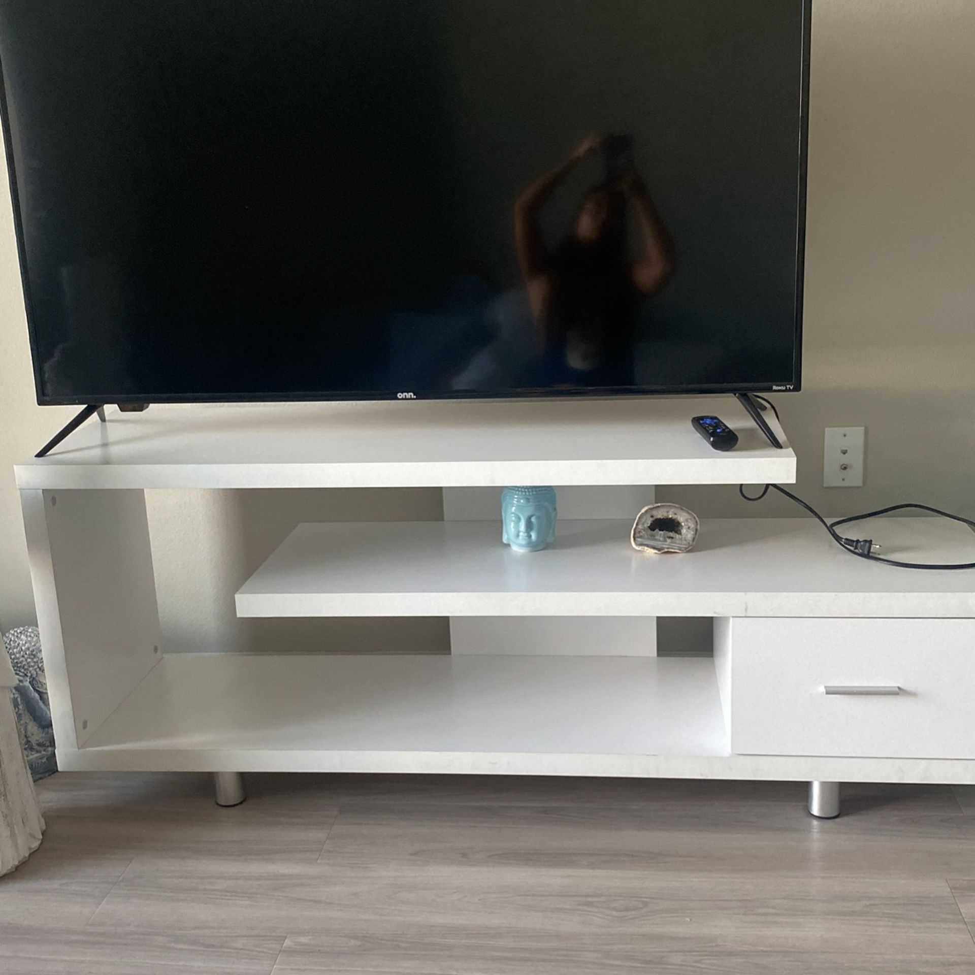 TV stand