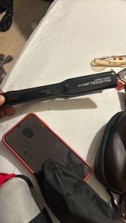Paul Mitchell Pro Tools Express Ion Smooth + Straightener