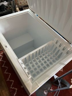 Frigidaire Chest Freezer BIG