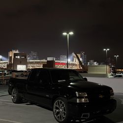 Chevy Silverado 1500 extended cab