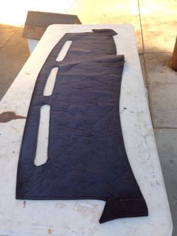 Dash cover for escalade2005