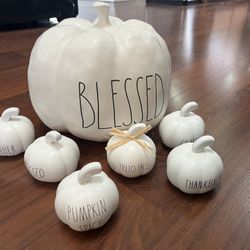 Rae Dunn Pumpkins 