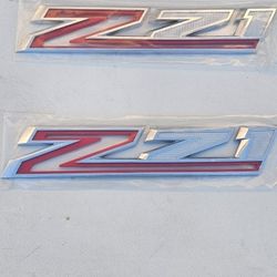 2 Pcs Z71 Chevy Silverado Emblems 