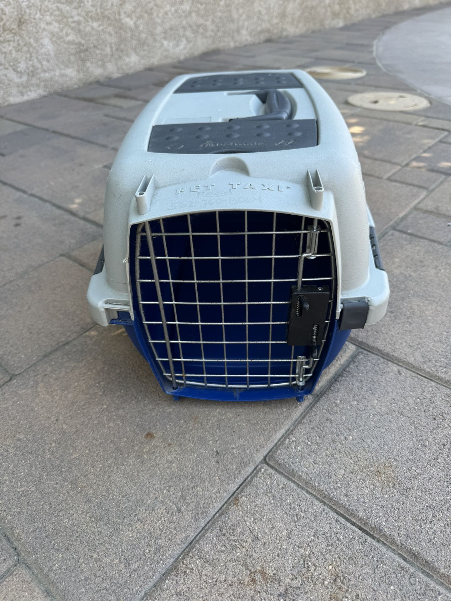 Small PET Carrier