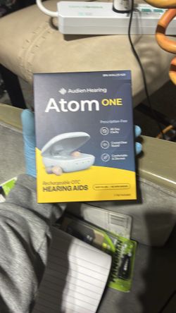 Atom one