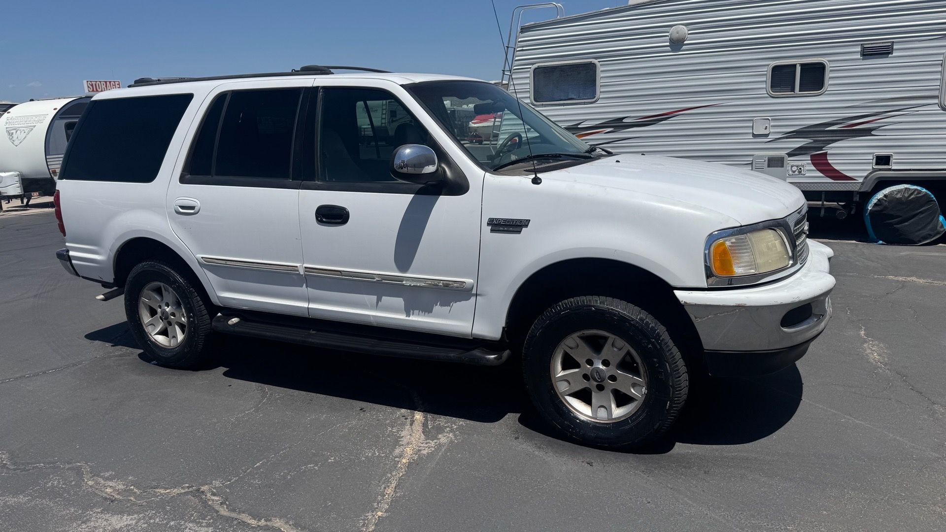 1998 Ford Expedition for Sale in Las Vegas, NV - OfferUp