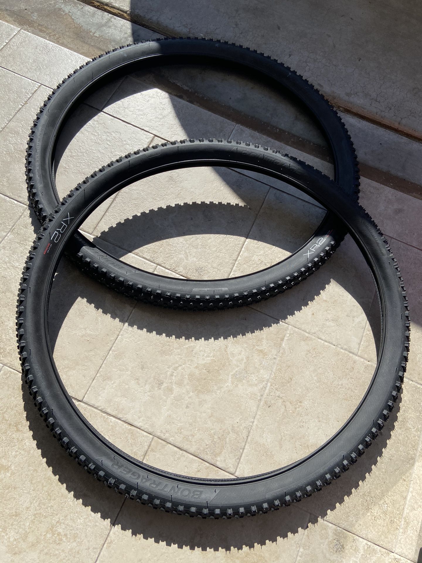 Bontrager XR2 29 “ Tires