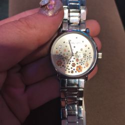 Michael kors watch needs battery