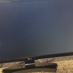 LG 19" flatscreen TV $10 o.b.o.