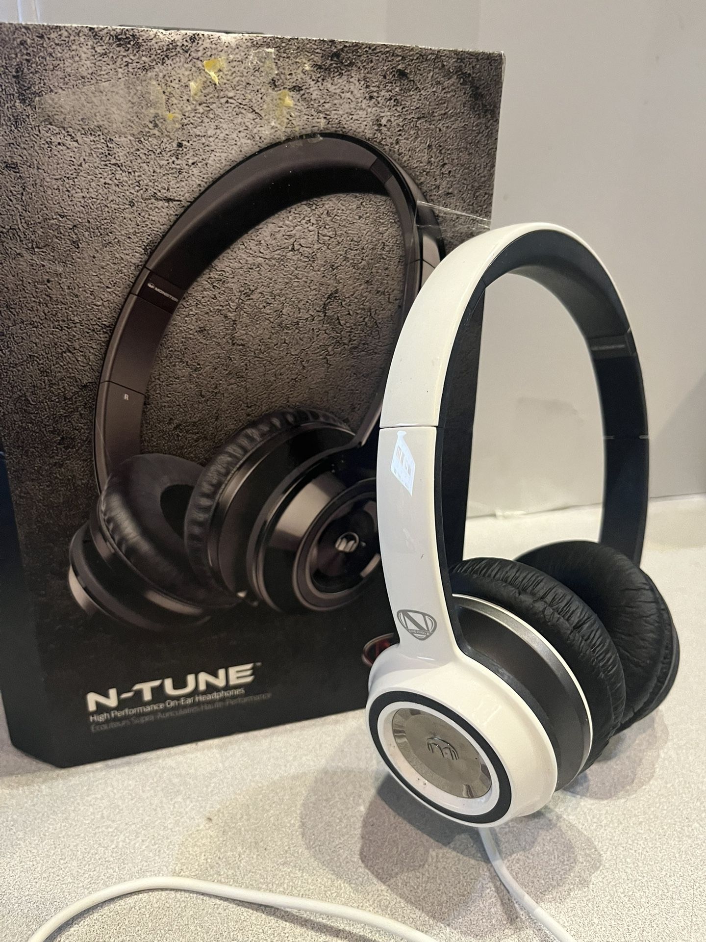 MONSTER N-Tune High performance On-Ear Wired Headphones-White