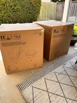 FREE cardboard boxes (2)