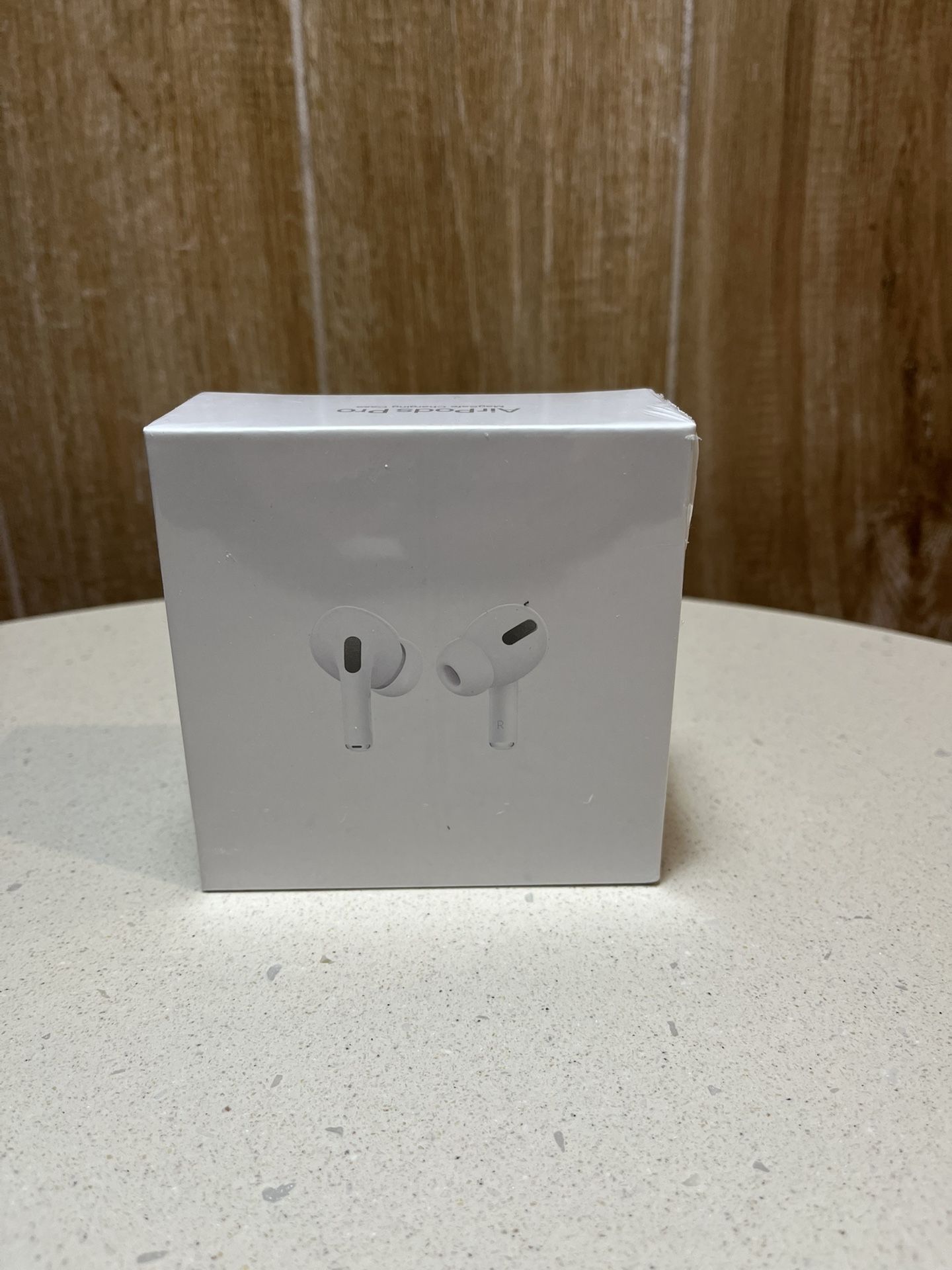 AirPods Pro/ Magsafe Charging Case
