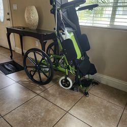 Semi Slectric Standing Wheelchair 