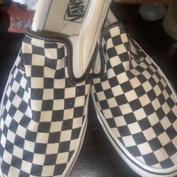 Van's Asher Checkered (Mens 10.5)  Great Condition