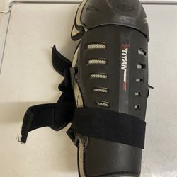 Protective Fox Knee pads
