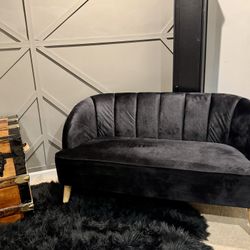 Black Velvet Loveseat