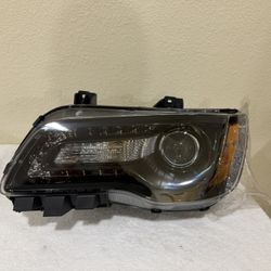 2011-2023 chrysler 300 headlight 