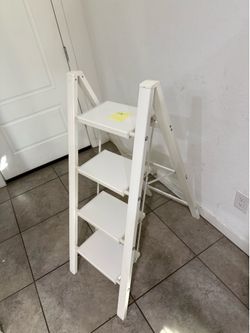 Premium 4 step ladder - L174 - New
