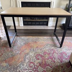 Modern Desk – 47.5” Wide, Sturdy & Great Condition