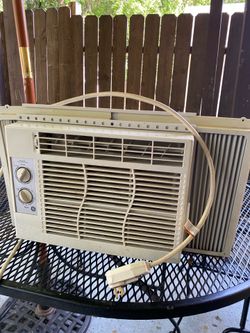 Window air conditioner