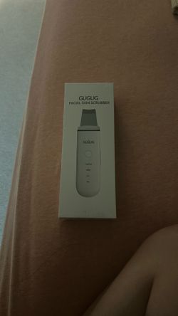 GUGUG Facial Skin Scrubber