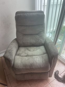 Free recliner