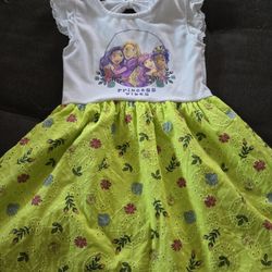 Disney Princess Dress Size 4/5